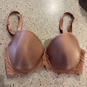 VS Dream Angels Demi Bra